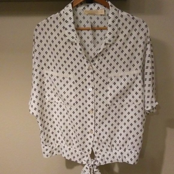 NWT Anthropologie BeachGold Button Down w/ Tie Blouse - Picture 2 of 10
